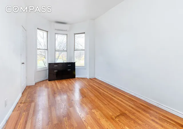 Homes for sale in New York City, NY | 610 E 181st St, New York City, NY 10457 | MLS# RLS20060757