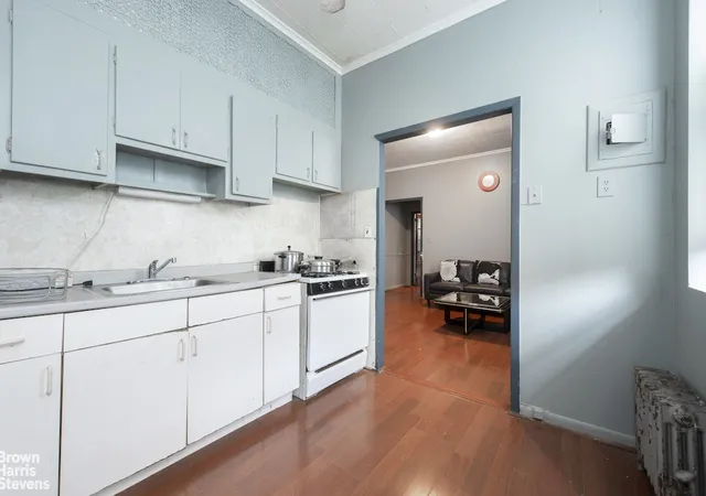 3rd image of 18-21 26Th Rd, Astoria, NY 11102 | MLS# RLS20061023