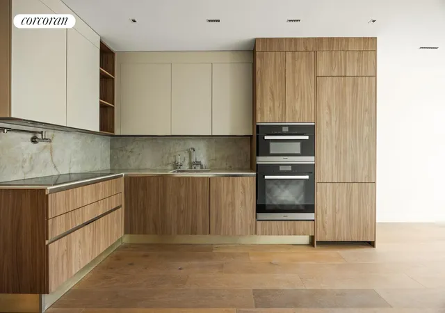 1st image of 21 Lefferts Pl #4, Brooklyn, NY 11238 | MLS# RLS20061058