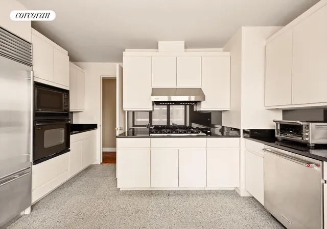 Photo 4 of House for sale at 45 E 80th Street #17B, New York, NY 10075 | MLS# RLS20061128 | Listing updated on 2026-03-27