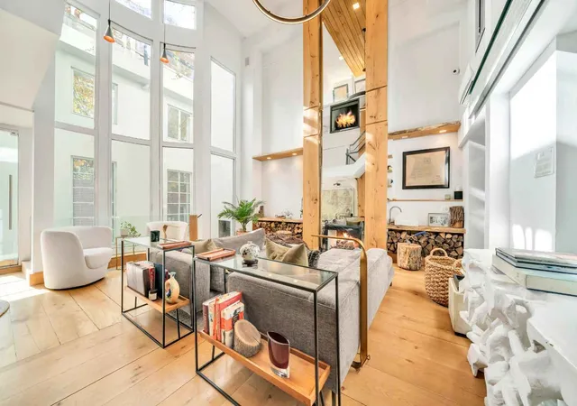 Single family home for sale at 16 Minetta Ln, New York, NY 10012 | MLS# RLS20061234