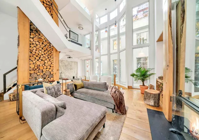 Photo 1 of Single family home for sale at 16 Minetta Ln, New York, NY 10012 | MLS# RLS20061234 | Listing updated on 2026-07-21