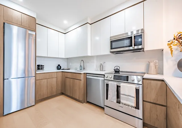 Photo 3 of Condo for sale at 11 52 44th Drive #7-R, Long Island City, NY 11101 | MLS# RLS20061236 | Listing updated on 2026-04-17