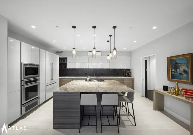 Photo 3 of House for sale at 360 W 36th Street #6N, New York, NY 10018 | MLS# RLS20061342 | Listing updated on 2026-03-02