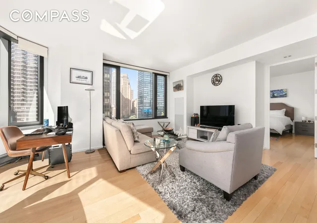 Photo 2 of Condo for sale at 50 United Nations Plz #6C, New York, NY 10017 | MLS# RLS20061380 | Listing updated on 2026-05-02