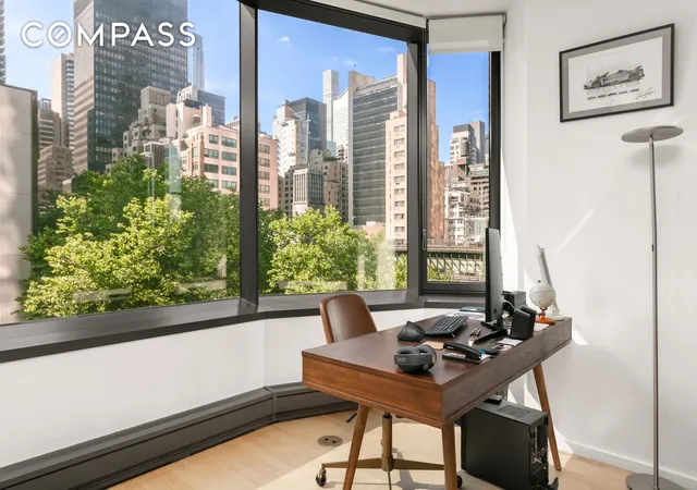 Photo 3 of Condo for sale at 50 United Nations Plz #6C, New York, NY 10017 | MLS# RLS20061380 | Listing updated on 2026-05-02