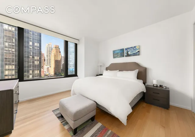 Photo 4 of House for sale at 50 United Nations Plz #6C, New York, NY 10017 | MLS# RLS20061380 | Listing updated on 2026-05-02