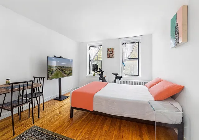 2nd image of 649 2nd Ave #3A, New York City, NY 10016 | MLS# RLS20061709