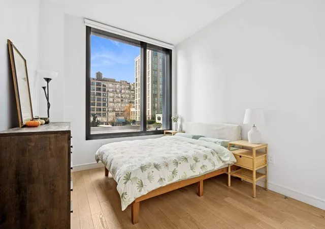 Photo 3 of House for sale at 45-30 Pearson St #4G, Long Island City, NY 11101 | MLS# RLS20061794 | Listing updated on 2026-05-06