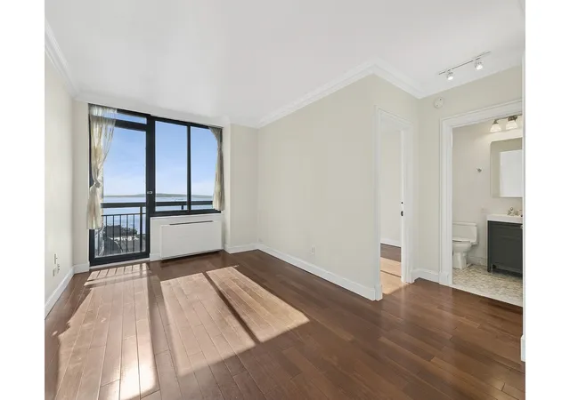 Photo 2 of Condo for sale at 99 Battery Pl #22C, New York, NY 10280 | MLS# RLS20061861 | Listing updated on 2026-07-16