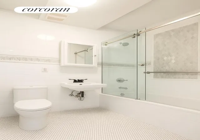 Listing Photo 4 - Condo for sale in building located at 67 Grv St, Brooklyn, NY 14042