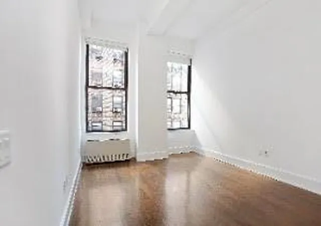 Photo 3 of Sale Pending at 260 Park Ave S #7-A, New York, NY 10010 | MLS# RLS20062360 | Listing updated on 2026-03-11