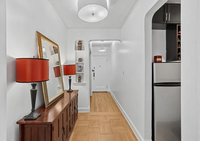 Homes for sale in New York City, NY | 349 E 49th Street, New York City, NY 10017 | Houzeo