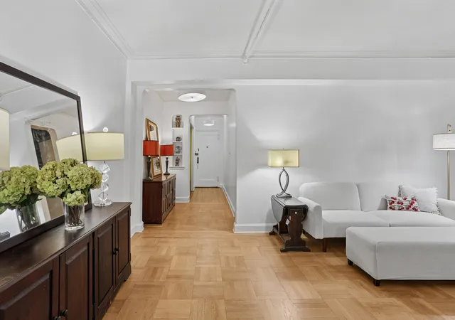 Listing Photo 2 - Condo for sale in building located at 349 E 49Th St, New York City, NY 10017 - Unit #5K
