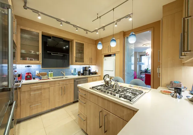 Photo 3 of House for sale at 40 E 80th Street #15A, New York, NY 10075 | MLS# RLS20062599 | Listing updated on 2025-12-09