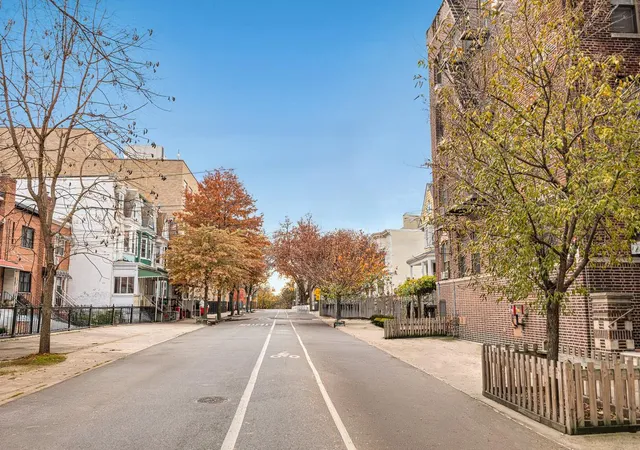 2nd image of 3279-3281 Hull Ave, New York City, NY 10467