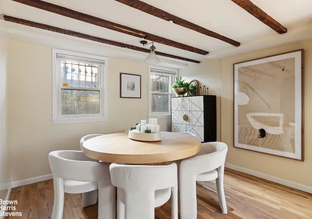 Photo 4 of Sale Pending at 137 Bedford Ave, Brooklyn, NY 11211 | MLS# RLS20062915 | Listing updated on 2026-01-26