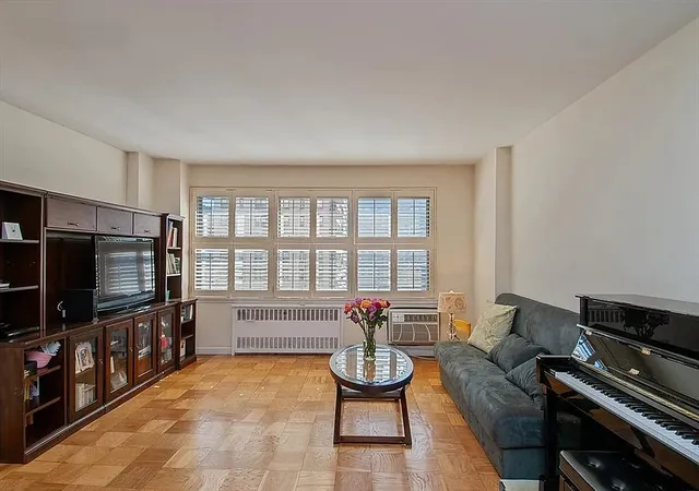 Homes for sale in New York City, NY | 185 W End Ave #12G, New York City, NY 10023 | MLS# RLS20063144