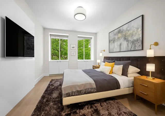 Photo 4 of House for sale at 167 Perry St #1/2D, New York, NY 10014 | MLS# RLS20063157 | Listing updated on 2026-04-19