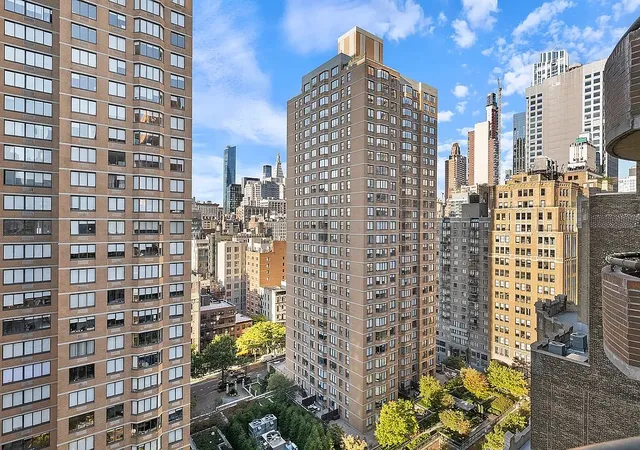Photo 3 of House for sale at 157 E 32nd Street #18-B, New York, NY 10016 | MLS# RLS20063448 | Listing updated on 2026-03-06