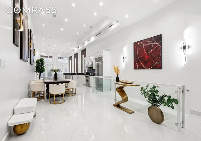 Photo 3 of House for sale at 53 Murray St #1, New York, NY 10007 | MLS# RLS20063551 | Listing updated on 2026-04-13