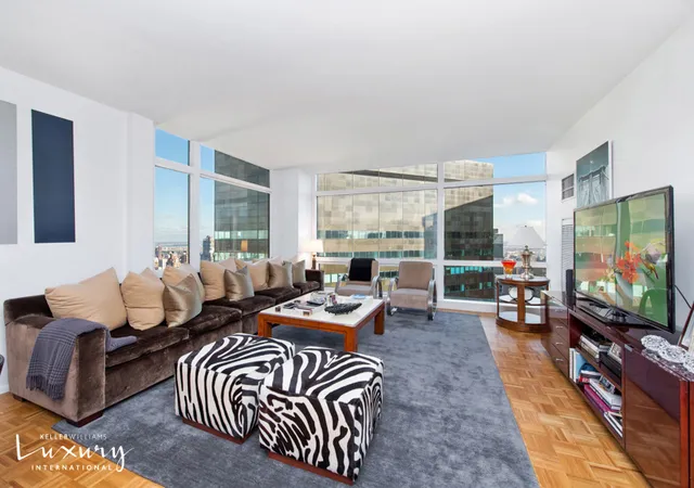 House for sale at 721 5th Avenue #57C, New York, NY 10022 | MLS# RLS20063884 | Listing updated on 2026-02-06