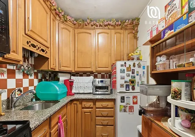Photo 3 of House for sale at 305 E 24th Street #18-K, New York, NY 10010 | MLS# RLS20064046 | Listing updated on 2026-01-14