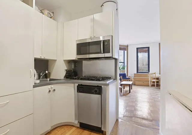 Photo 3 of House for sale at 142 E 37th Street #3, New York, NY 10016 | MLS# RLS20064104 | Listing updated on 2026-02-15
