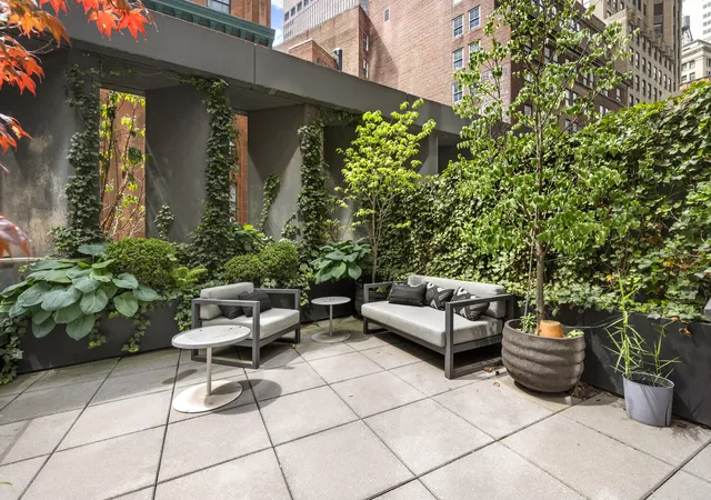 Photo 1 of Multi family home for sale at 15 William St #D4, New York, NY 10004 | MLS# RLS20064155 | Listing updated on 2026-02-06