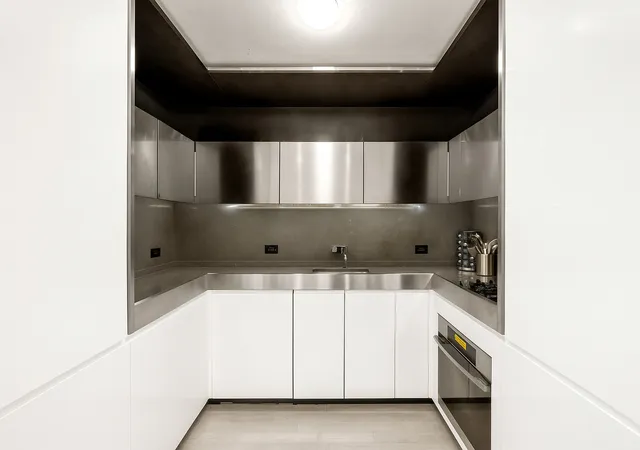 Photo 4 of House for sale at 15 William St #D4, New York, NY 10004 | MLS# RLS20064155 | Listing updated on 2026-02-06