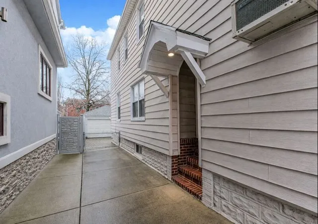 Photo 3 of Sale Pending at 2644 E 27th Street, New York City, NY 11235 | MLS# RLS20064652 | Listing updated on 2026-07-30