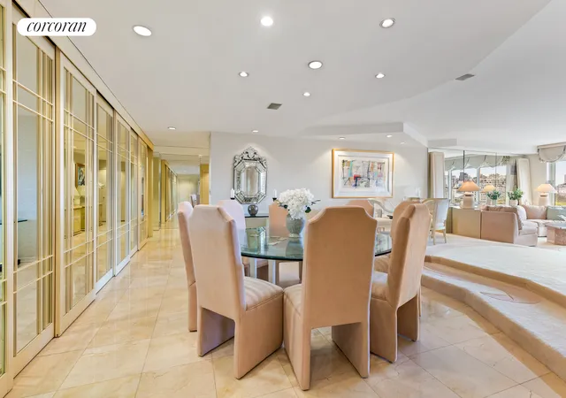4th image of 106 Central Park S, New York City, NY 10019