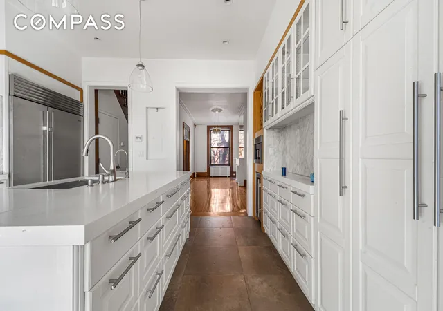 Photo 3 of Townhouse for sale at 458 W 153rd St, New York, NY 10031 | MLS# RLS20064947 | Listing updated on 2026-03-25
