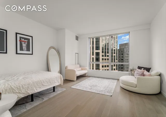 2nd image of 1 City Pt, New York, NY 11201