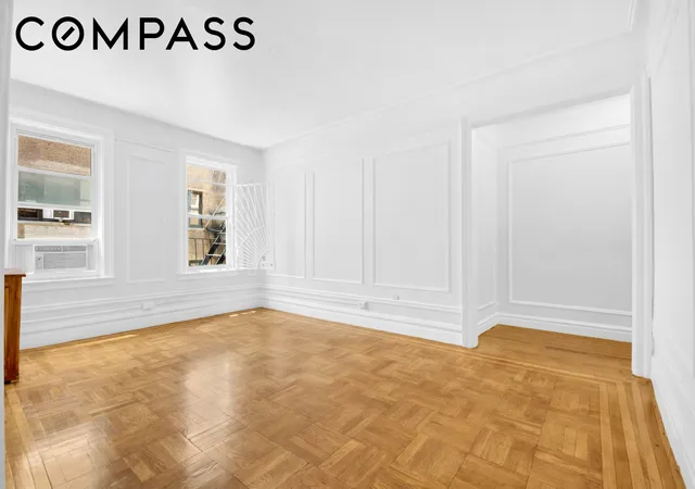 Homes for sale in New York City, NY | 720 W 173Rd St, New York City, NY 10032