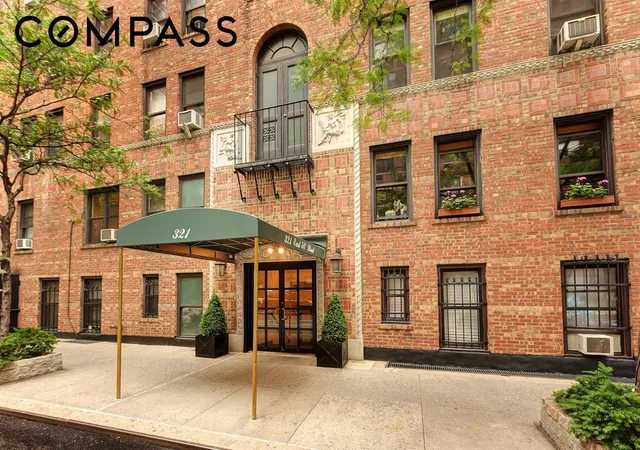 Homes for sale in New York City, NY | 321 E 54Th St #6A, New York City, NY 10022 | MLS# RLS20061069