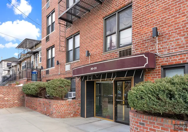 17th image of 50 21 39th Pl #4B, Sunnyside, NY 11104 | MLS# RLS20065131