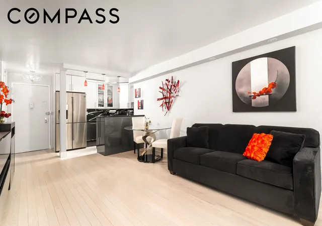 4th image of 435 East 65th Street, New York, NY 10065