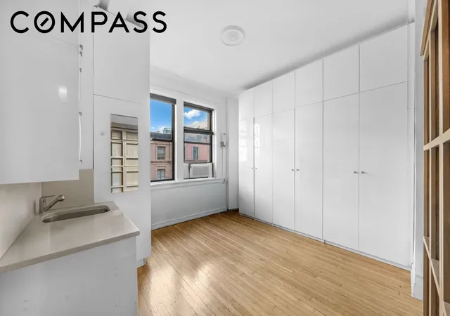 Homes for sale in New York City, NY | 140 W 69th St #45C, New York City, NY 10023 | MLS# RLS20065309