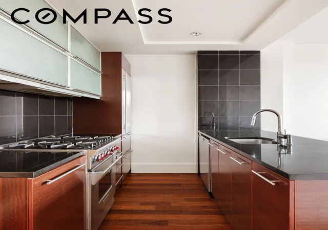 Photo 2 of Sale Pending at 30 Bayard St #2A, Brooklyn, NY 11211 | MLS# RLS20063827 | Listing updated on 2026-07-07