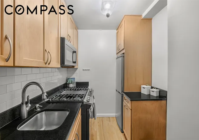 3rd image of 800 Grand Concourse #2BS, Bronx, NY 10451 | MLS# RLS20054915