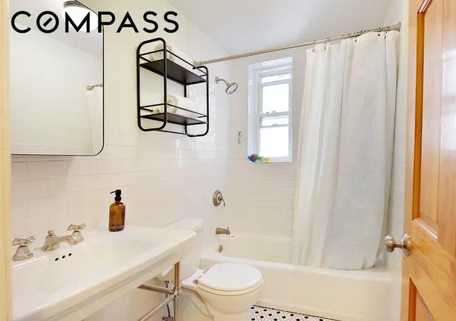 Listing Photo 5 - Condo for sale in building located at 566 Prospect Pl, New York City, NY 11238 - Unit #3B