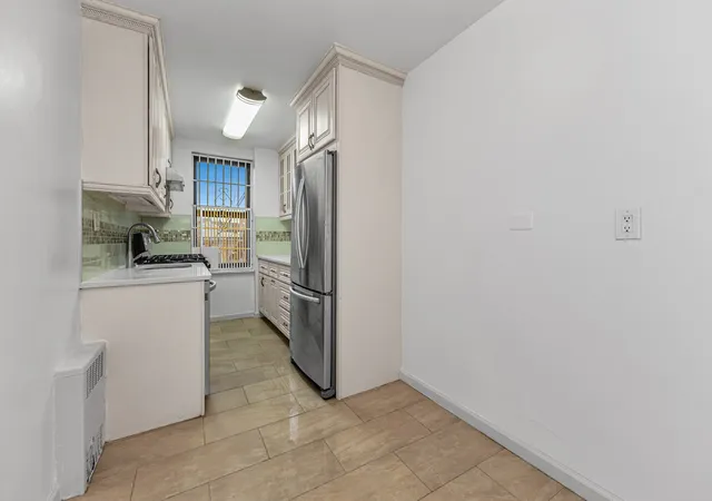 2nd image of 67-30 Dartmouth St #3D, Forest Hills, NY 11375 | MLS# RLS20065609