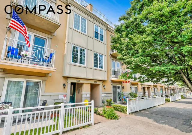3rd image of 102-20 Rockaway Bch Blvd, Rockaway Park, NY 11694