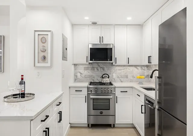 Photo 4 of Sale Pending at 470 W 24th Street #19C, New York City, NY 10011 | MLS# RLS20065844 | Listing updated on 2026-08-05