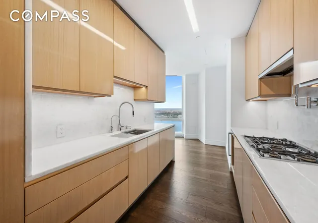 Photo 3 of House for sale at 35 Hudson Yards #6101, New York, NY 10001 | MLS# RLS20065681 | Listing updated on 2026-04-09