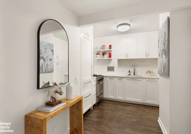 Photo 1 of Sale Pending at 100 Bank St #6C, New York, NY 10014 | MLS# RLS20065921 | Listing updated on 2026-05-13