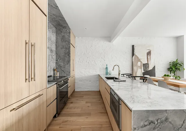 5th image of 665 De Graw St, New York City, NY 11217