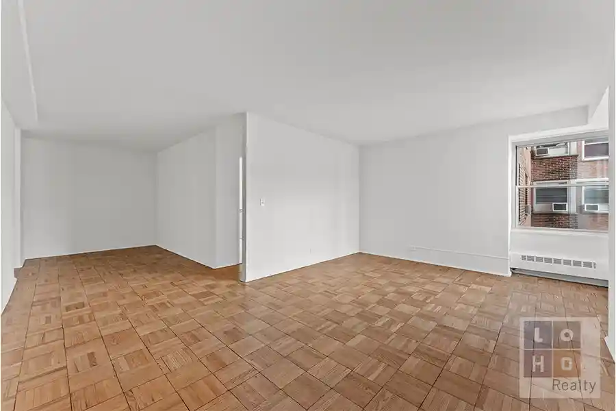 Listing Photo 2 - Condo for sale in 473 Fdr Dr located at 473 Fdr Dr, New York, NY 10002 - Unit #K905