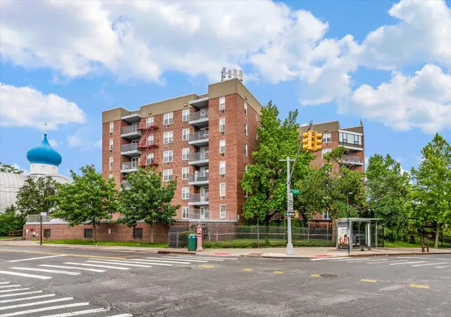 2nd image of 151-05 Cross Island Pkwy, Whitestone, NY 11357